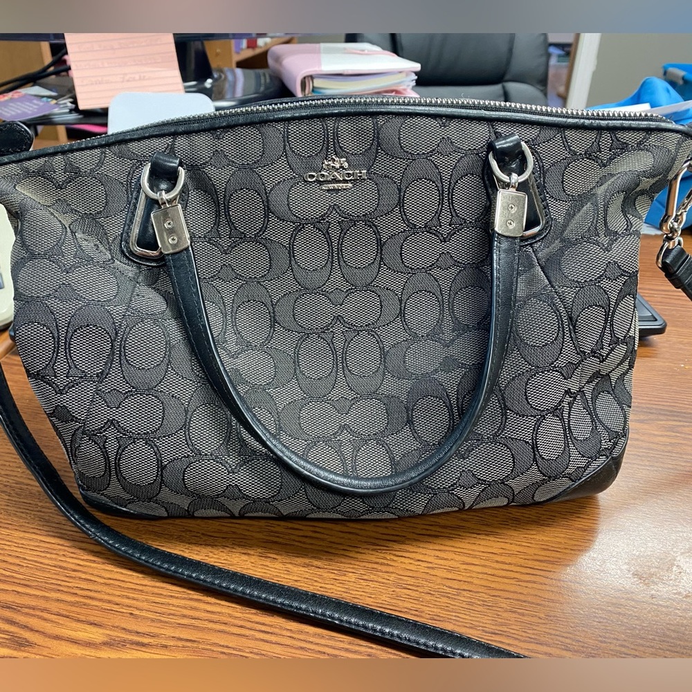 Good condition smaller coach purse